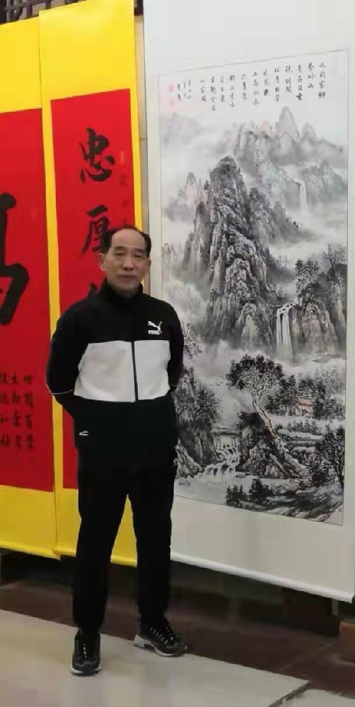 画家书法家谭红绪个人艺术简介,谭红绪画家简介,谭红绪作品价格,谭红绪个人简介,谭红绪艺术作品,书法家谭红绪简介,画家谭红绪简介